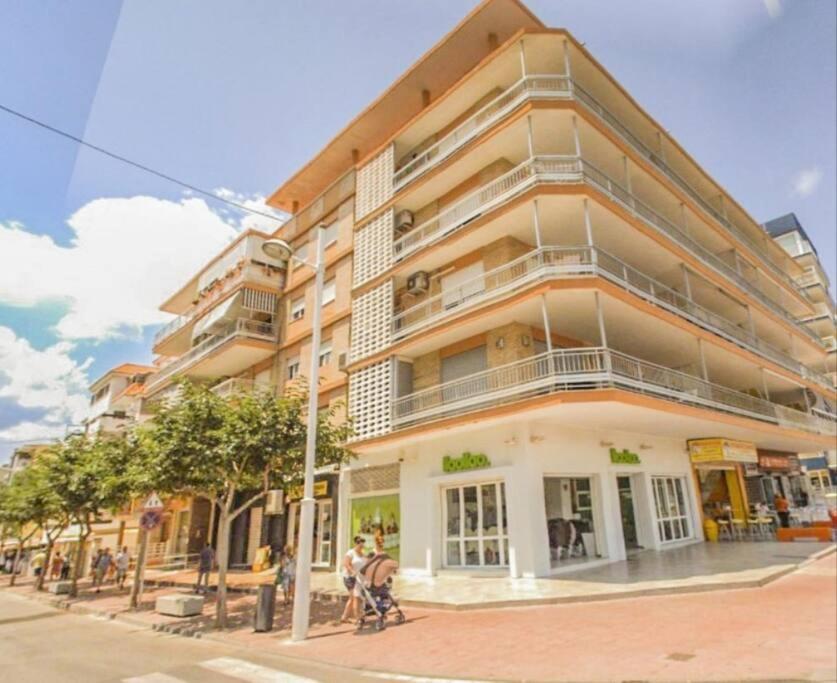 Apartamento, Estudio En La Playa Playa de Gandia Exteriör bild
