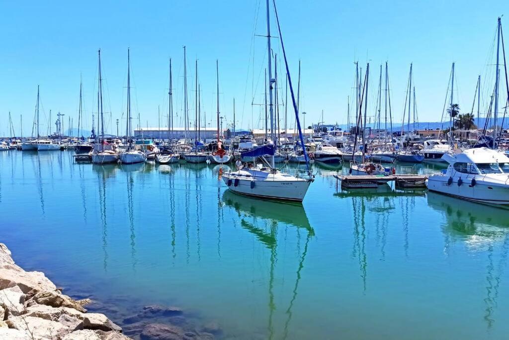 Apartamento, Estudio En La Playa Playa de Gandia Exteriör bild