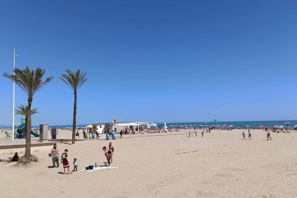 Apartamento, Estudio En La Playa Playa de Gandia Exteriör bild