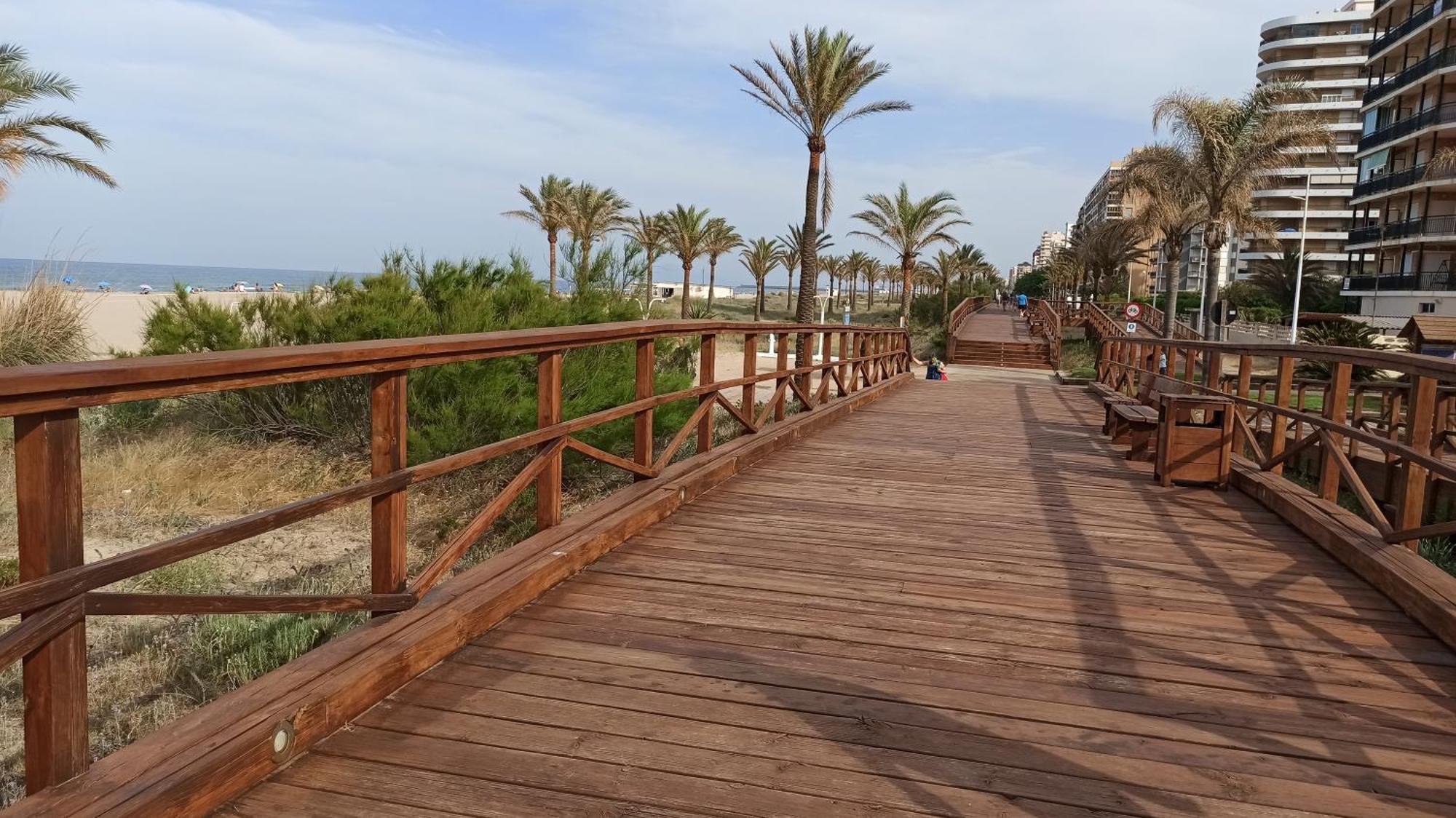 Apartamento, Estudio En La Playa Playa de Gandia Exteriör bild